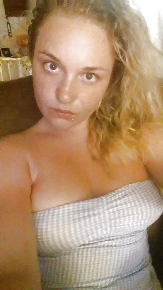 SunnyBlondie from California,United States