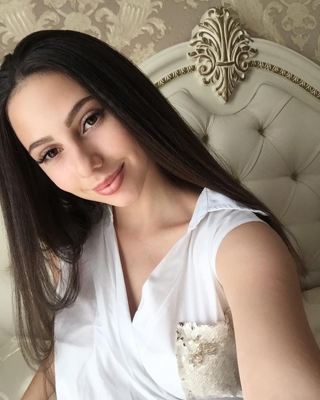 gabriella75 from California,United States
