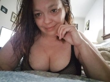 Vanessa1975 from California,United States