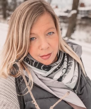 christie71 from California,United States